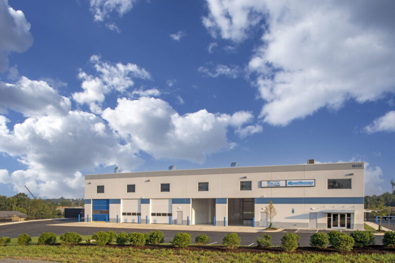 road runner wrecker service hq outside 0002