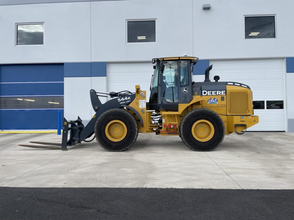 road runner wrecker service forklist IMG 2068