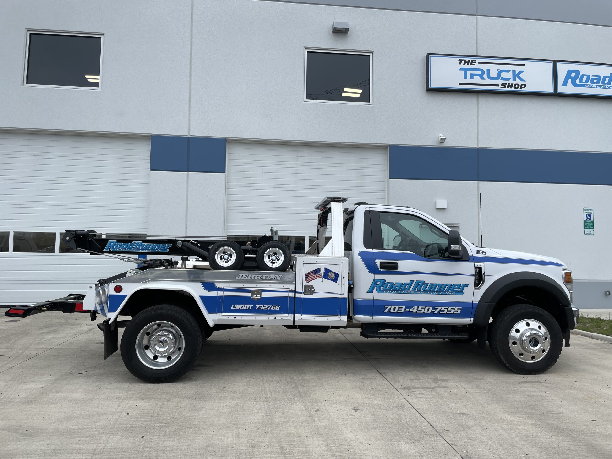 Tow Truck Near Me Nipetown