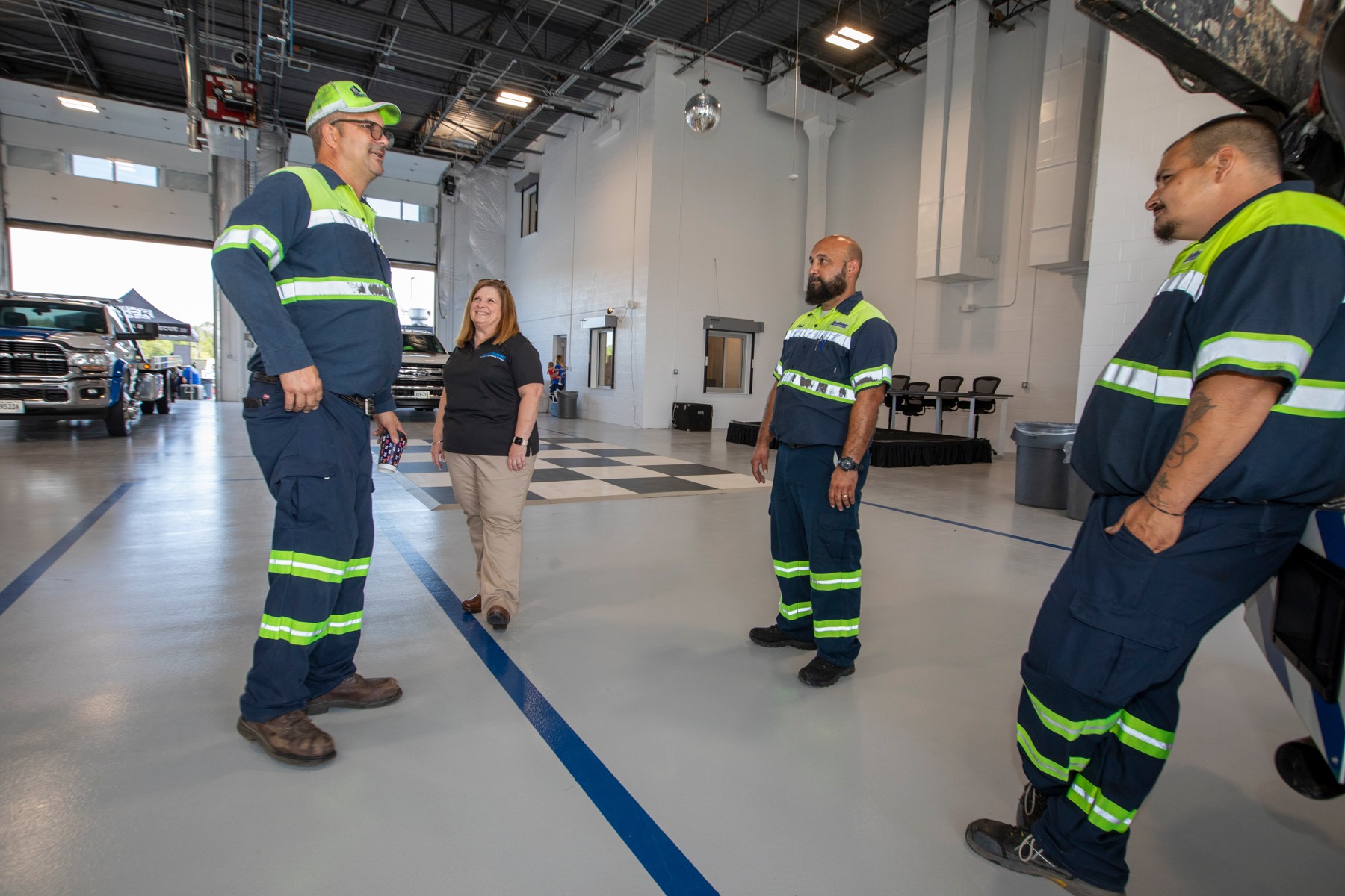 road runner wrecker service team 240099044 10158620454984075 5037320857413772207 n